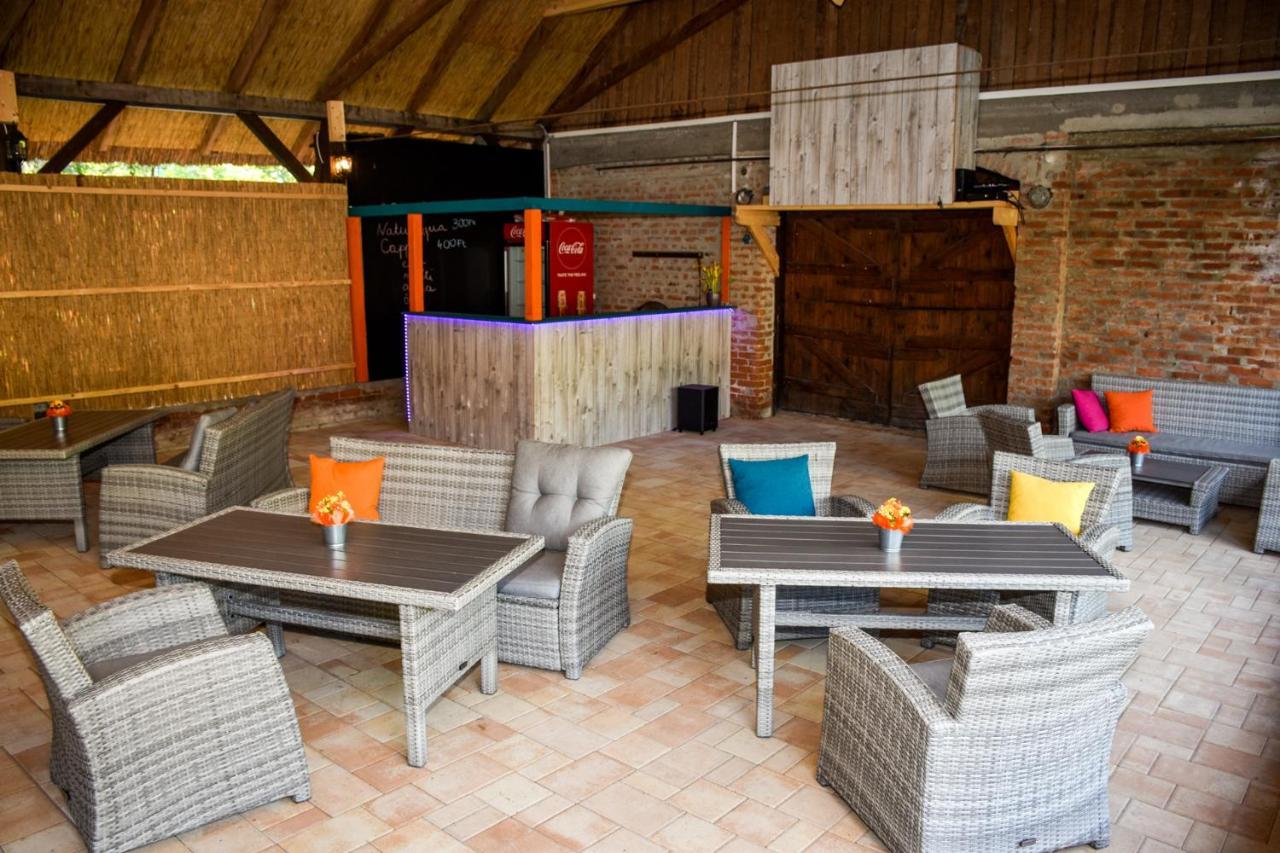 Bohem Birtok Es Csarda Hotel Zamárdi Buitenkant foto